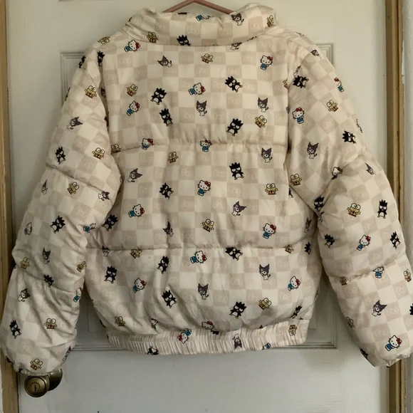 Hello Kitty & friends x forever 21 woman’s puffer jacket, size small - Picture 7 of 7